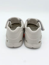 Load image into Gallery viewer, Biomecanics Water Sandal Beige 262290-C103
