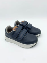 Load image into Gallery viewer, Biomecanics Nubuck Leather Trainer Navy/Azul Marino 261254-A089
