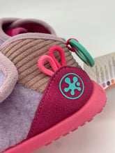 Load image into Gallery viewer, Biomecanics Sensory Slipper/Indoor Shoe Fucsia 261185-B146
