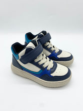 Load image into Gallery viewer, Geox Theleven Hi-Top Ivory/Lt Blue J56LDB
