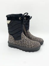 Load image into Gallery viewer, Superfit Flavia Black/Brown Animal Print Gore-Tex Boot 1-000227-0000
