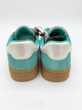 Load image into Gallery viewer, Primigi Volee Trainer Acqua Green 7926033
