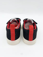 Load image into Gallery viewer, Garvalin Rally Canvas Shoe Black/Red
