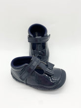 Load image into Gallery viewer, Startrite Wiggle Navy Patent Pre-Walker/Cruiser Shoe
