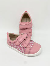 Load image into Gallery viewer, Start-rite Playhouse Sugar Pink Floral Leather Shoe
