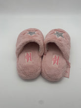 Load image into Gallery viewer, Sequin Heart Slipper Pink
