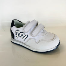 Load image into Gallery viewer, Garvalin Trainer White/Navy
