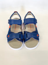 Load image into Gallery viewer, Classic sandal in Blue
