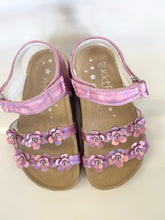 Load image into Gallery viewer, Buckle My Shoe Flower Sandal Pink
