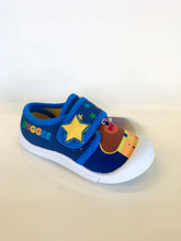 Load image into Gallery viewer, Buckle My Shoe Hey Dougee Canvas Shoe
