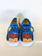 Load image into Gallery viewer, Buckle My Shoe Hey Dougee Canvas Shoe

