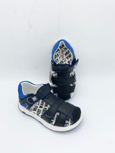 Load image into Gallery viewer, Garvalin Closed Toe Sandal Navy/Royal
