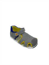 Load image into Gallery viewer, Garvalin Closed Toe Sandal Grey/Multi
