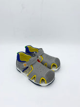 Load image into Gallery viewer, Garvalin Closed Toe Sandal Grey/Multi
