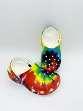 Load image into Gallery viewer, Crocs Classic Tye Die Clog
