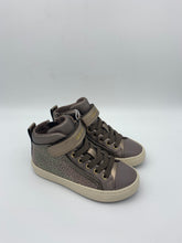 Load image into Gallery viewer, Geox Kalispera Hi-Top Beige/Gold
