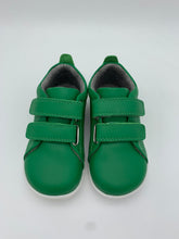 Load image into Gallery viewer, Bobux Grass Court Shoe Emerald
