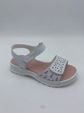 Load image into Gallery viewer, Pablosky White Sandal Muti Sparkle
