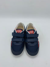 Load image into Gallery viewer, Pablosky Torello Trainer Navy/Red/White
