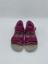 Load image into Gallery viewer, Ricosta Manto Sandal Fuchsia
