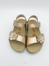 Load image into Gallery viewer, Superfit Fussbett Sandal Bronze
